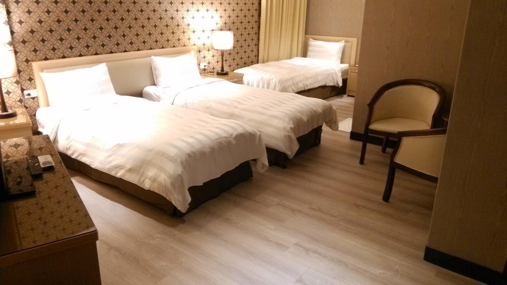 A Casa Hotel Taoyuan Ruang foto