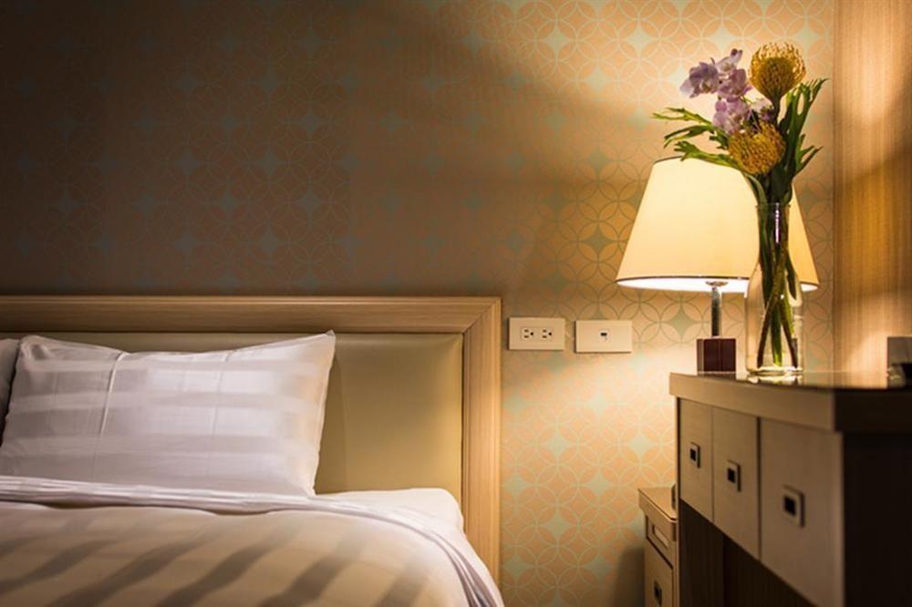 A Casa Hotel Taoyuan Bagian luar foto