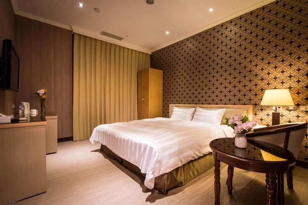 A Casa Hotel Taoyuan Bagian luar foto