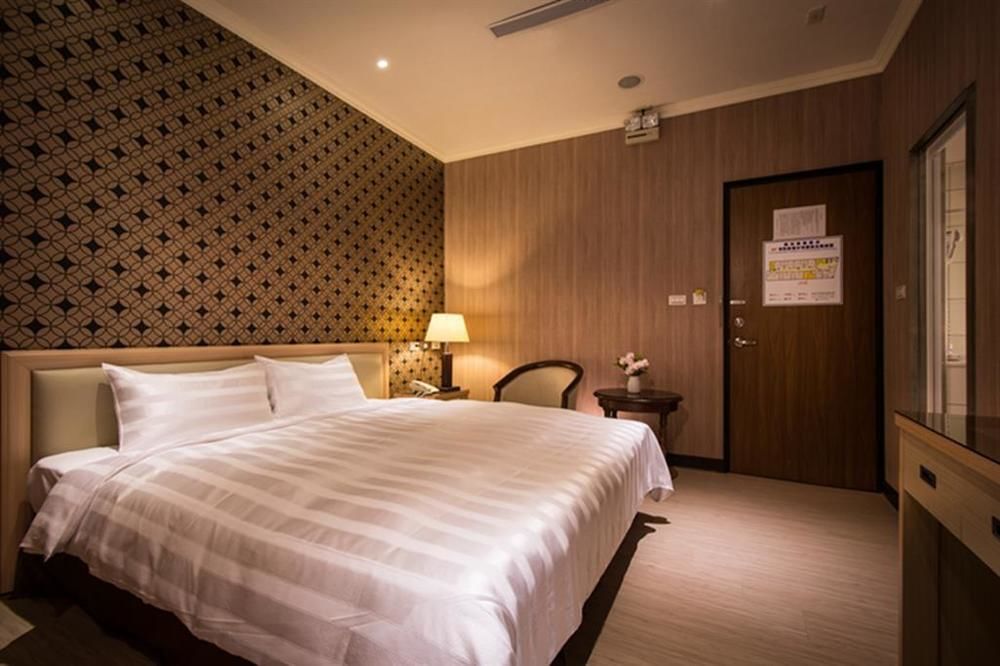 A Casa Hotel Taoyuan Bagian luar foto