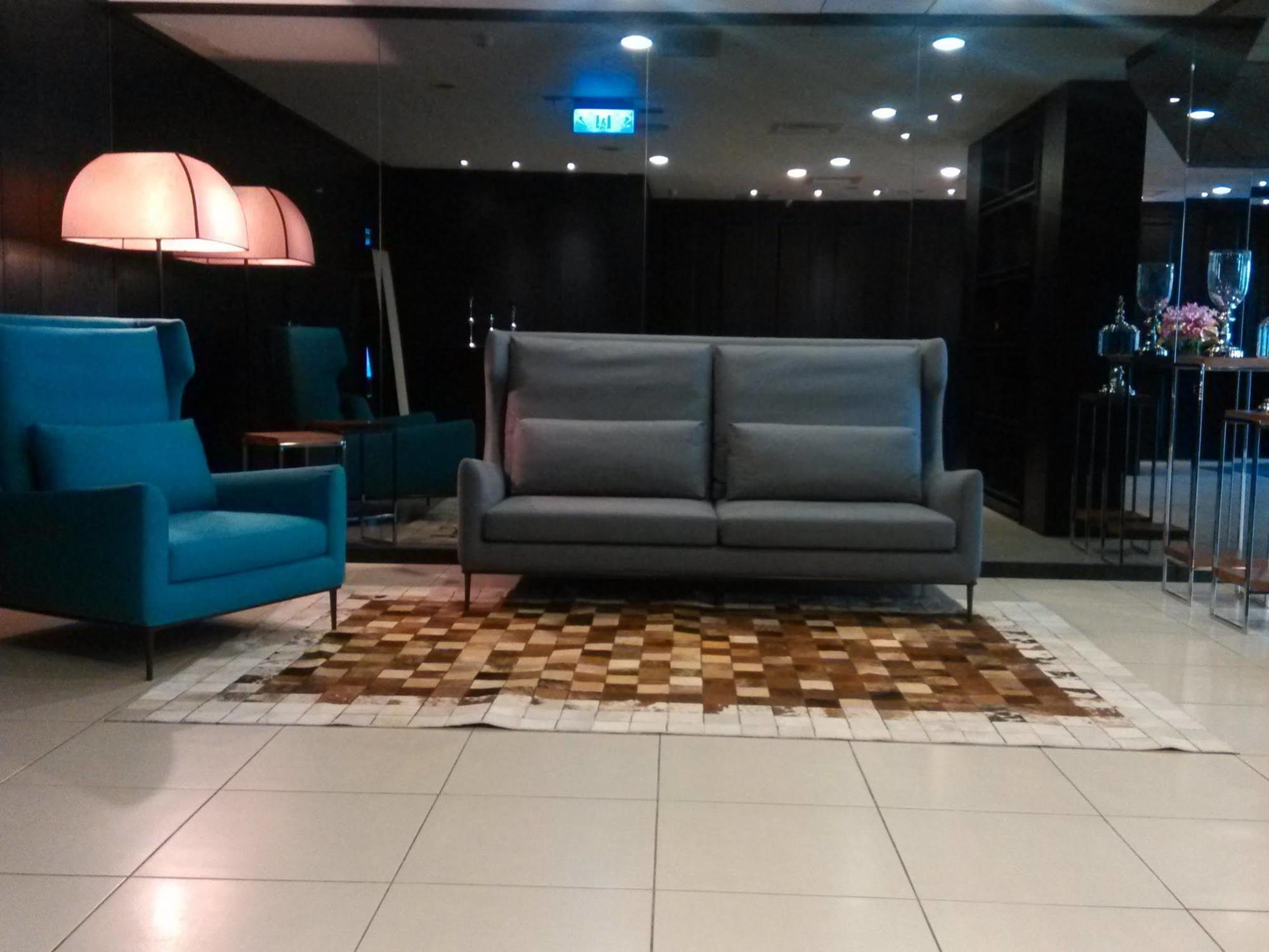A Casa Hotel Taoyuan Bagian luar foto